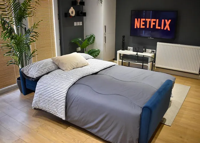 Stylish Peckham Apartment 10 Seconds From Station