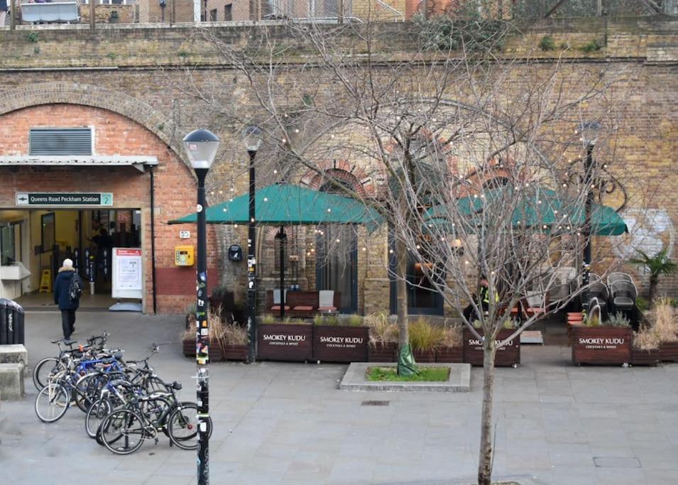 Stylish Peckham 10 Seconds From Station Лондон