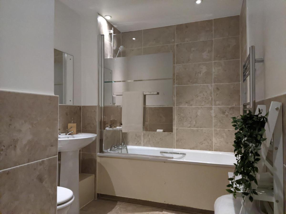 Stylish Peckham 10 Seconds From Station Апартаменты *